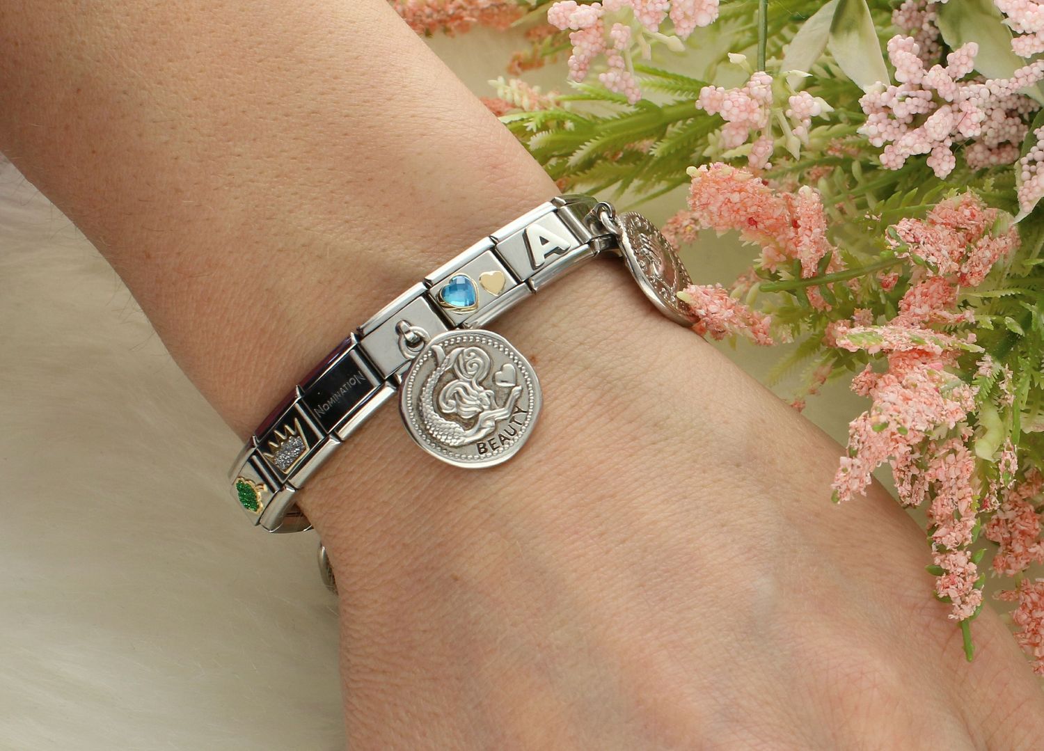 Nomination Link 925 zawieszka srebro 'Syrenka z napisem Piękno' 331804 03 biżuteria nomination nomination zawieszki nomination baza.jpg